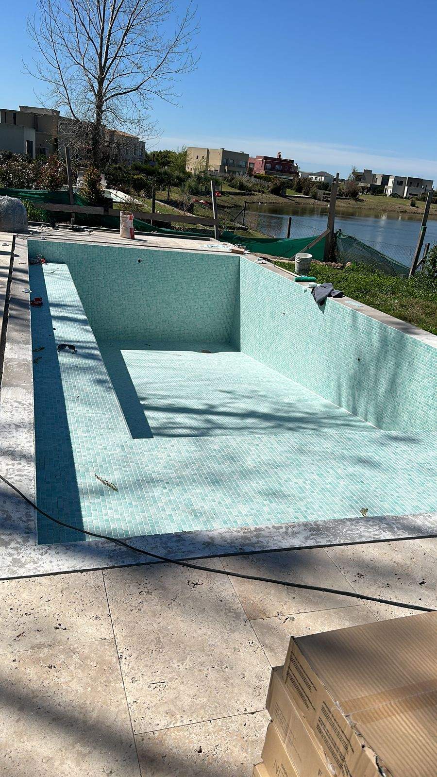 Pileta SAMAC en construcción